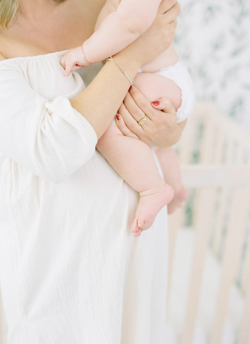 5 Harmful Motherhood Myths To Ignore